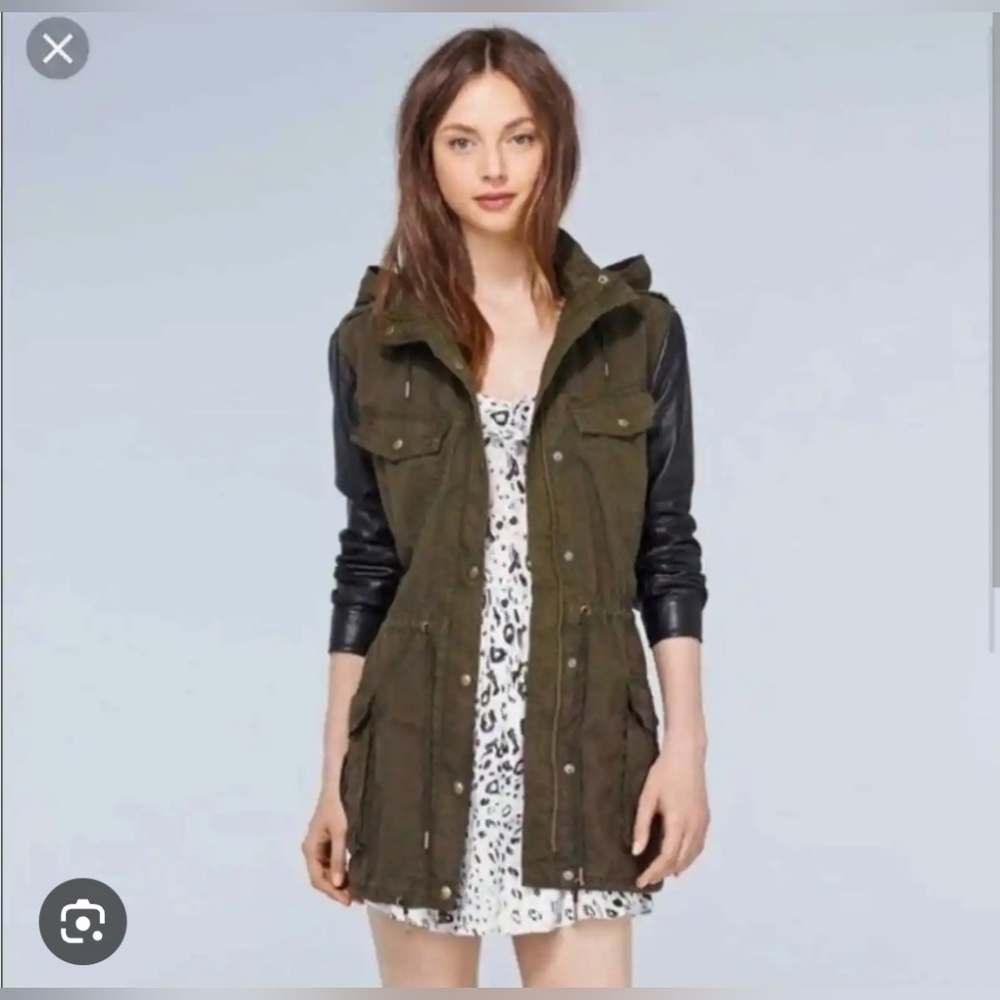 Vintage Aritzia/Talula Cargo Jacket